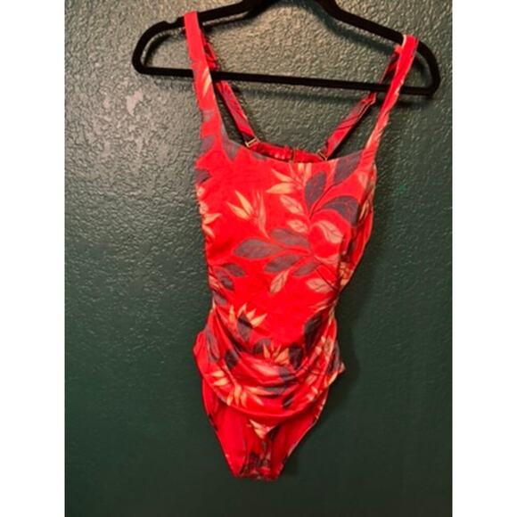 Athleta Other - Athleta Aqualuxe Paradaiso Leaf Print One Piece Swimsuit Radiant Red Sz M